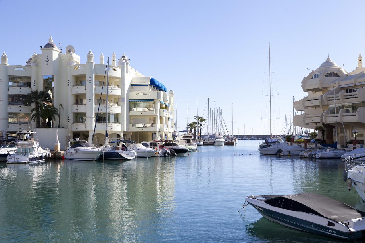 Puerto Marina Apartment Benalmadena Luaran gambar